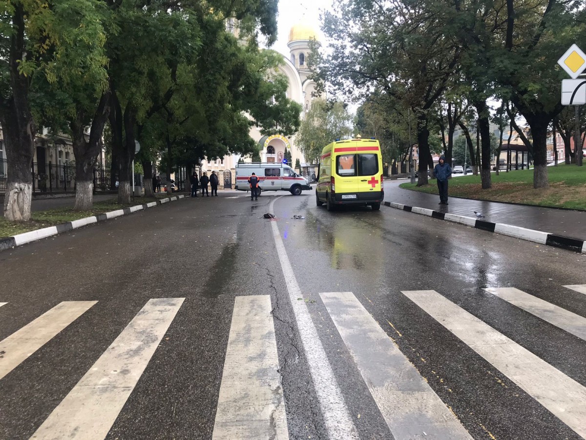 В Кисловодске на «зебре» сбили 74-летнюю жительницу Севастополя В Кисловодске на «зебре» сбили 74-летнюю жительницу Севастополя