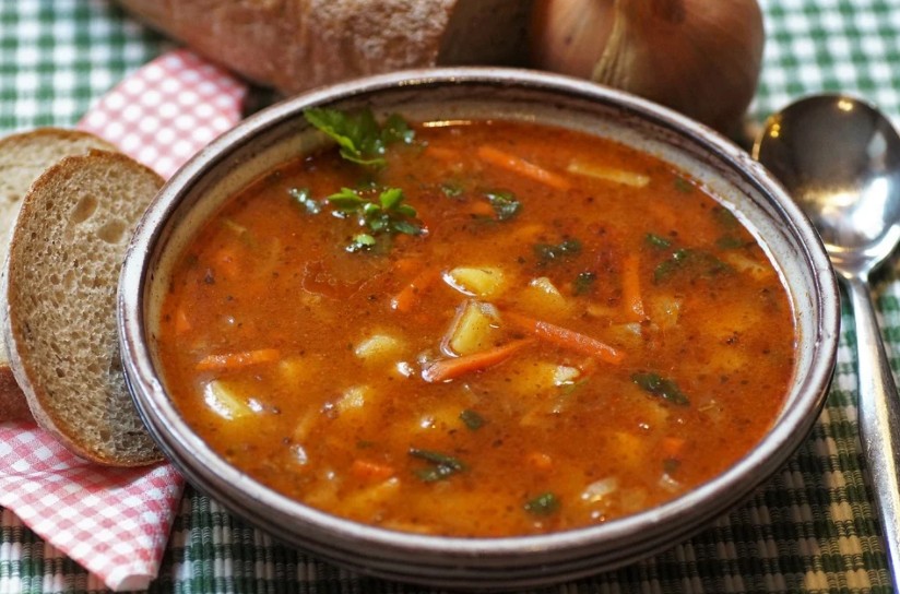 Около 24,5 тыс. учеников 1-4 классов обеспечили бесплатным питанием в Ставрополе