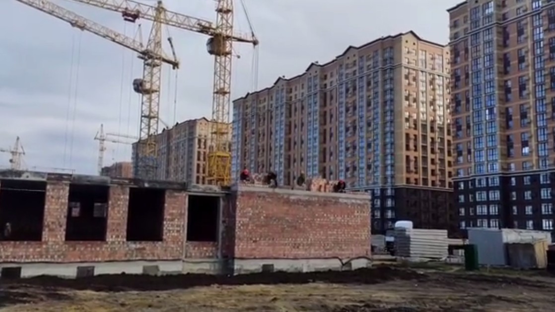 В Ставрополе продолжается строительство новой школы на улице Ивана Щипакина В Ставрополе продолжается строительство новой школы на улице Ивана Щипакина