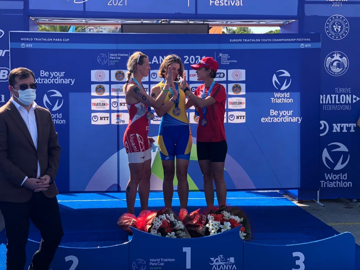 Ставропольчанка Анна Бычкова замкнула тройку лучших «Кубка мира» по паратриатлону