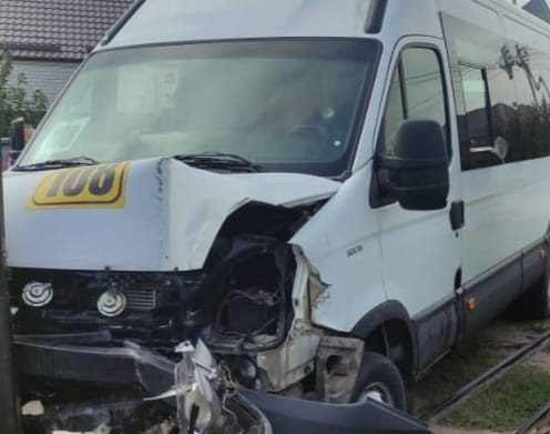 В Михайловске в аварии с маршруткой пострадали 2 человека