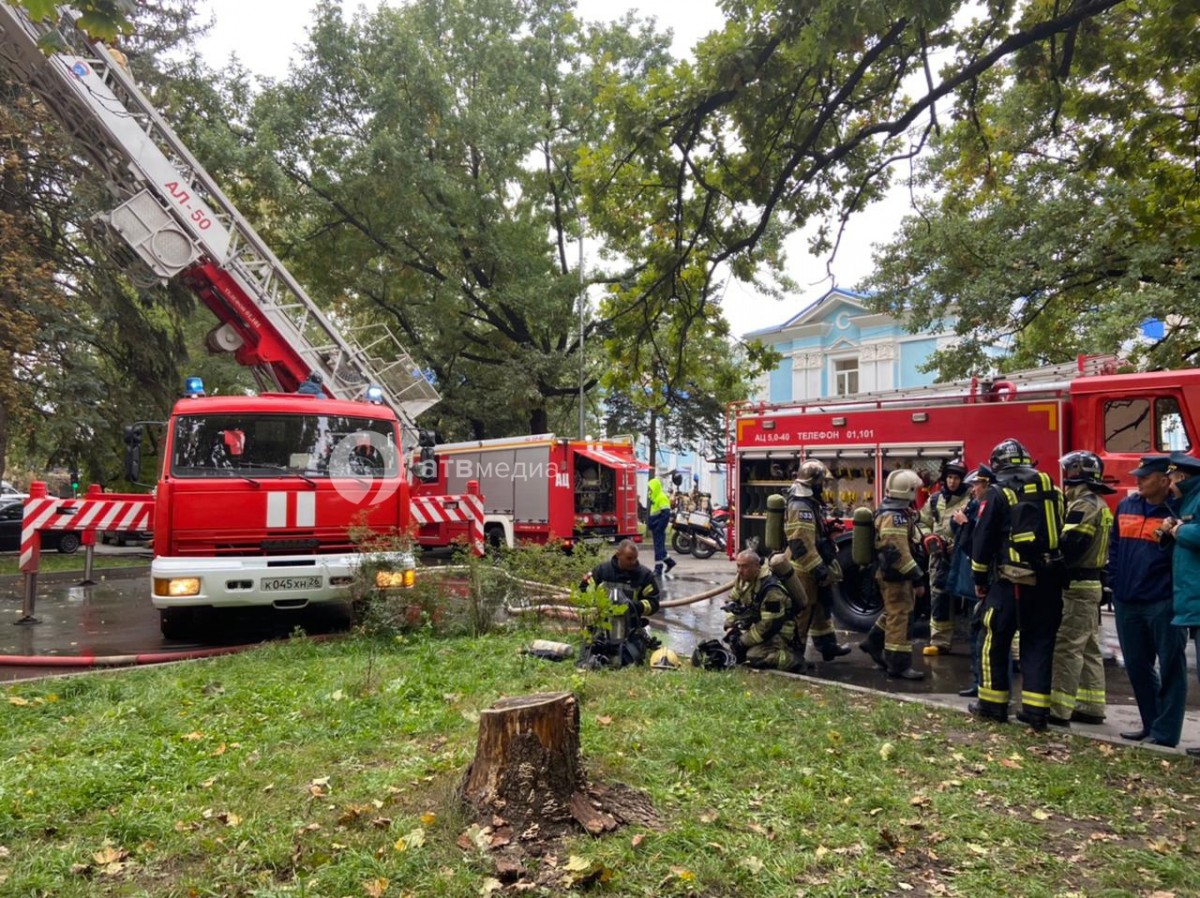 Пожар в ставрополе. 25 Июня Ставрополь ,пожар. МЧС пожар 211. Ставрополь пожар на новый год. Пожар на 50 лет октября.