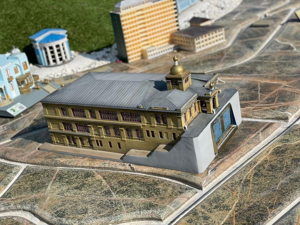 Остров Гулливеров в Железноводске продолжает пополняться миниатюрами известных зданий курорта Остров Гулливеров в Железноводске продолжает пополняться миниатюрами известных зданий курорта