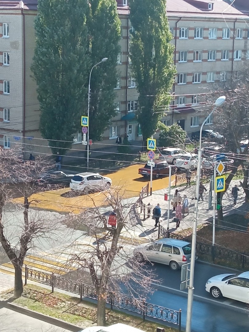 Из-за работ на водопроводе в Ставрополе затопило часть улицы Пушкина Из-за работ на водопроводе в Ставрополе затопило часть улицы Пушкина