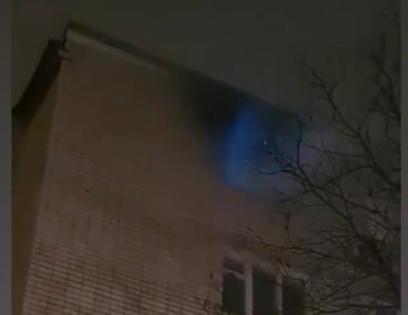 Из-за пожара в Ставрополе пострадал мужчина Из-за пожара в Ставрополе пострадал мужчина