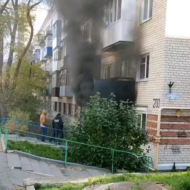 В центре Ставрополя загорелся пункт выдачи OZON