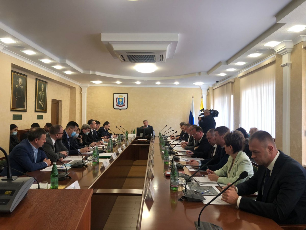 В Кисловодске обсудили создание инфраструктуры для медицинского кластера «Солнечная долина» В Кисловодске обсудили создание инфраструктуры для медицинского кластера «Солнечная долина»