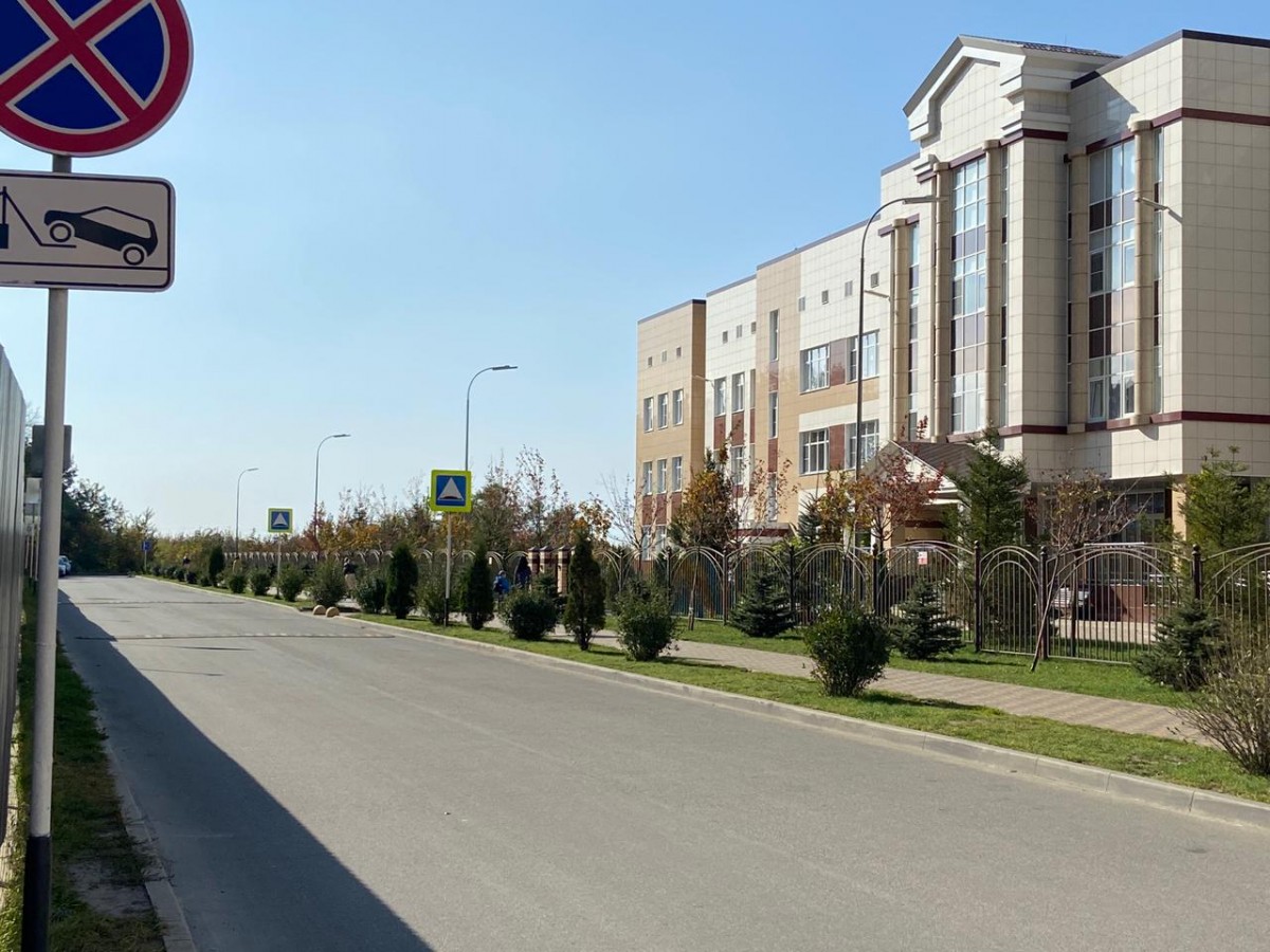 В районе школы №45 в Ставрополе появились «лежачие полицейские» В районе школы №45 в Ставрополе появились «лежачие полицейские»