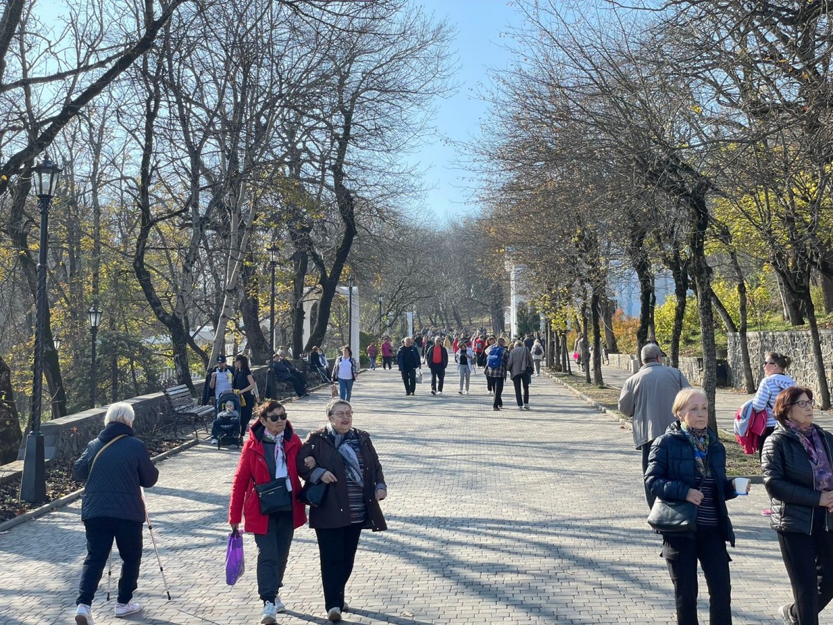 Больше 30 тысяч человек прошлись по антиковидному маршруту Железноводска во время нерабочих дней