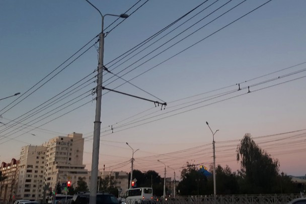 На Ставрополье в 13 населенных пунктах нарушилось электроснабжение На Ставрополье в 13 населенных пунктах нарушилось электроснабжение