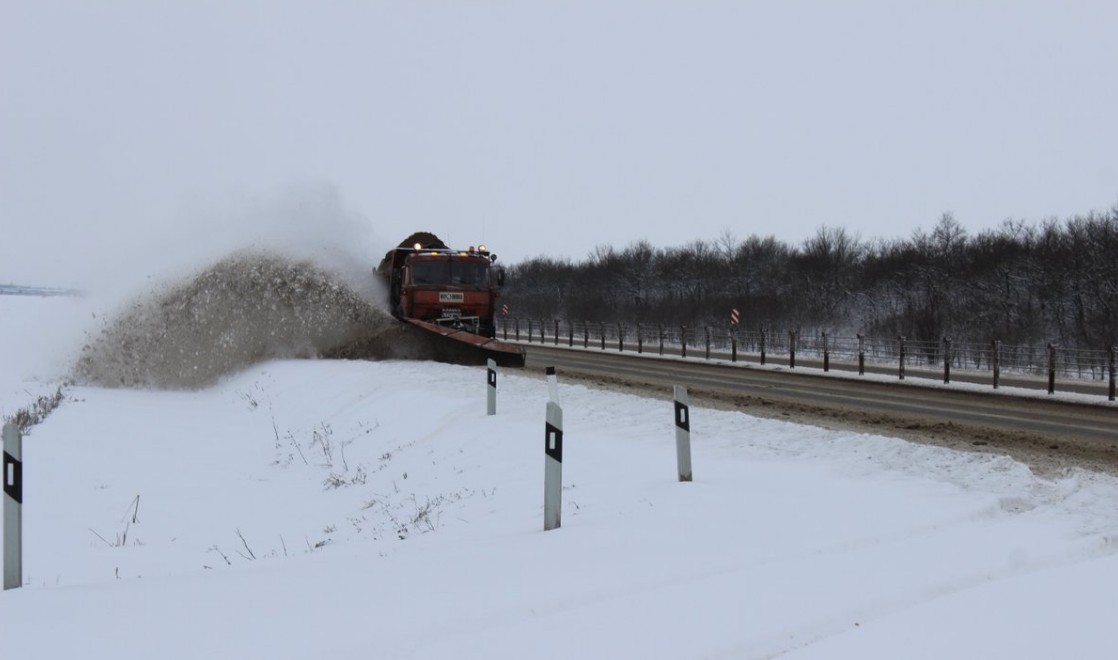 130 спецмашин задействовано на дорогах Ставрополья этой зимой