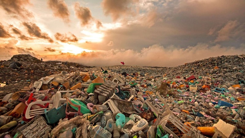 Привести мусор в порядок: что изменит "мусорная" реформа?