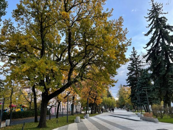 Куда следует поехать осенью?