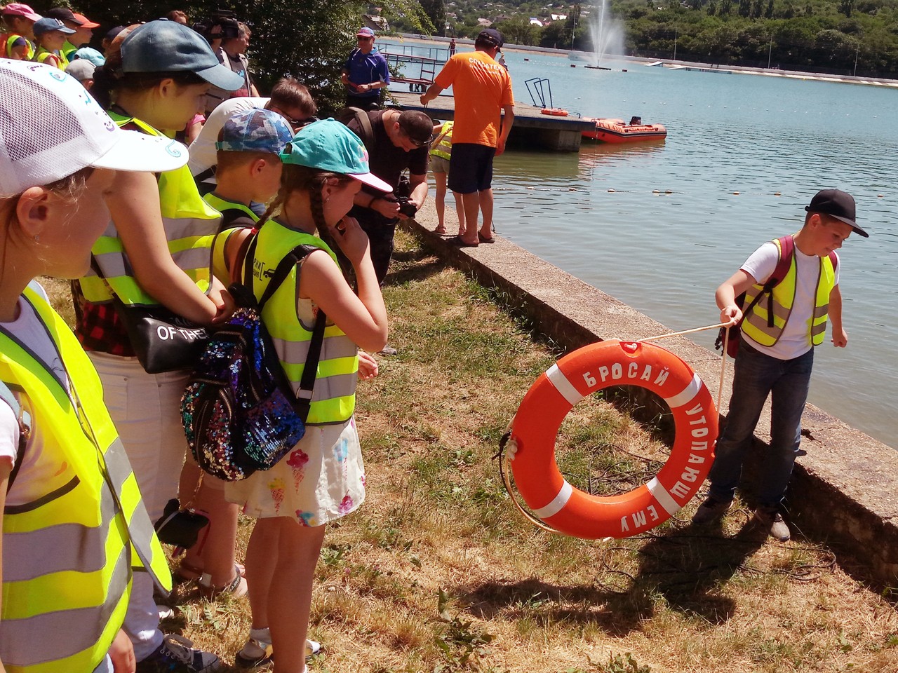 Ставропольские школьники изучили правила безопасности на воде