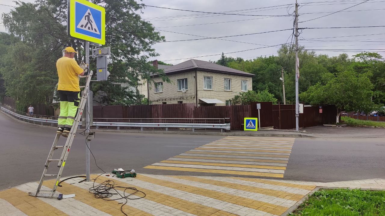 Светофор по требованию устанавливают вблизи Комсомольского пруда в Ставрополе