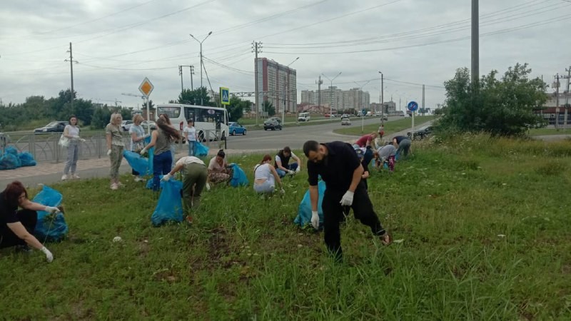 Городской субботник прошёл в Ставрополе