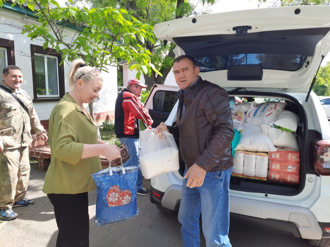 Более 7 тонн гумпомощи собрали жители Апанасенковского округа для беженцев с Донбасса