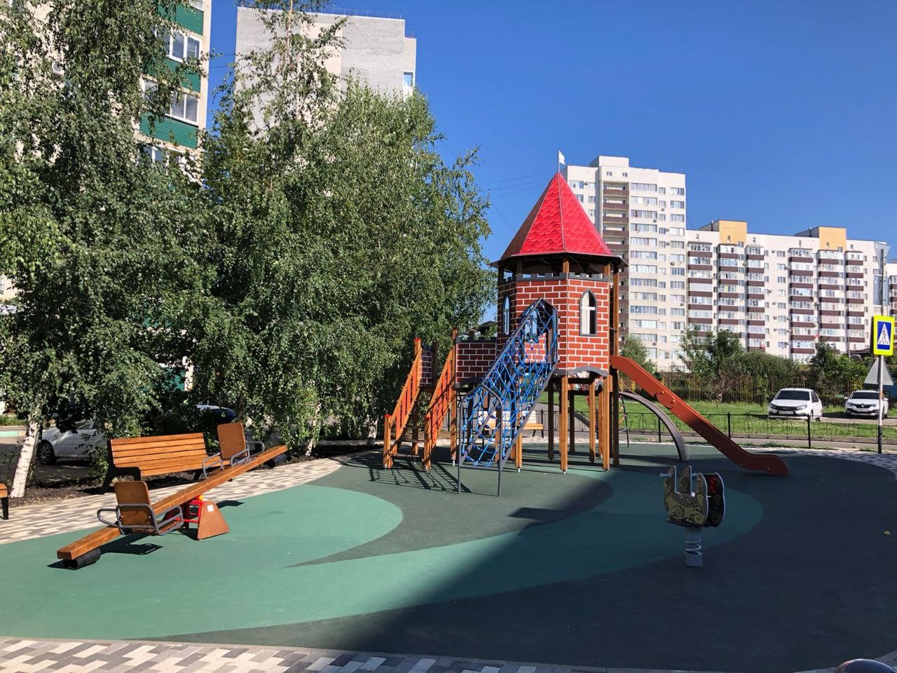 Новая общественная зона со спортивной и детской площадкой появилась на проспекте Кулакова в Ставрополе