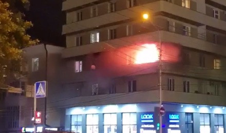 В Ставрополе потушили пожар на балконе жилого дома