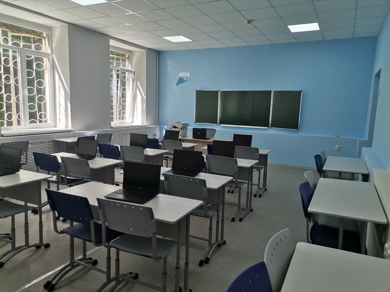В двух школах Железноводска появились современные компьютерные классы