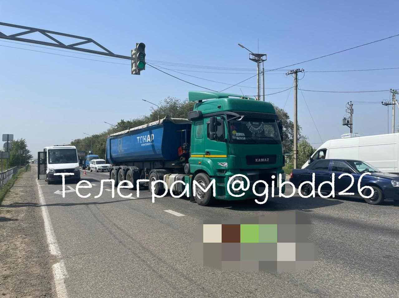 Грузовик насмерть сбил пешехода на Ставрополье