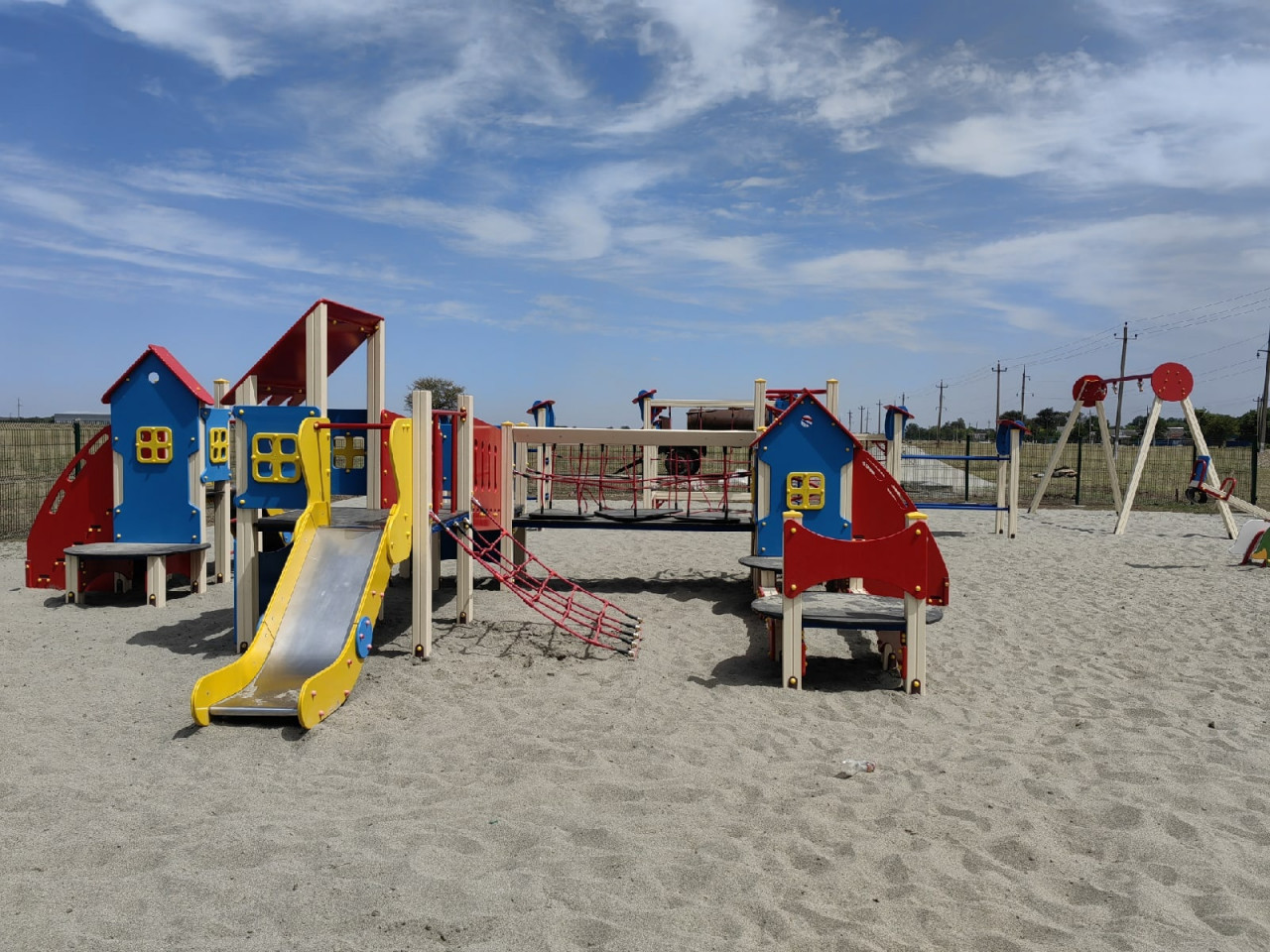 Новый игровой комплекс для детей появился в хуторе Графском на Ставрополье
