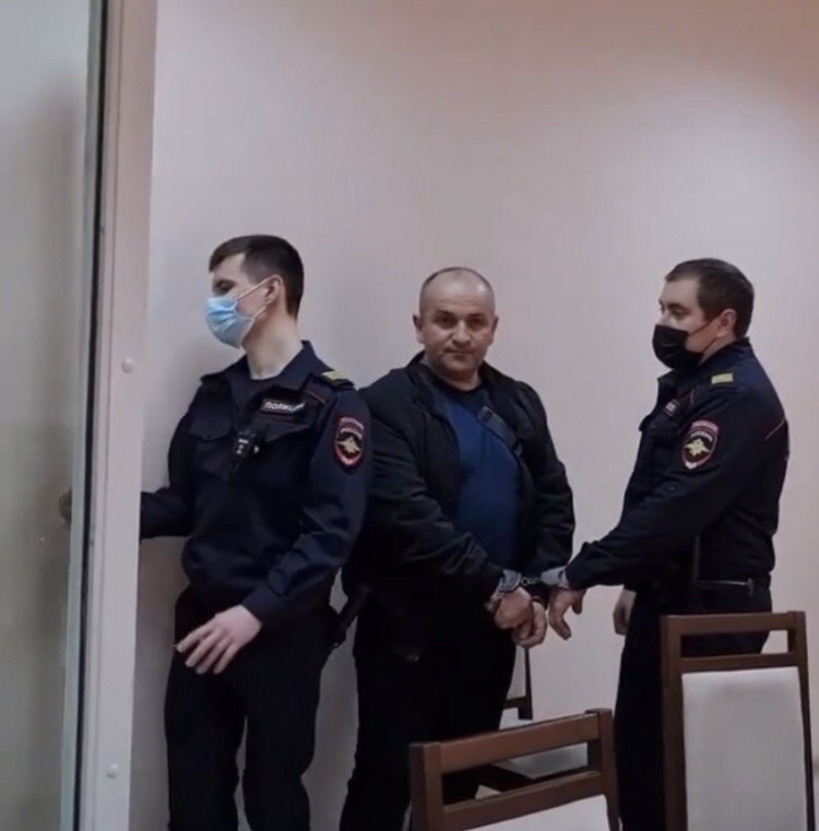 Экс-полицейского осудили за распространение наркотиков на Ставрополье