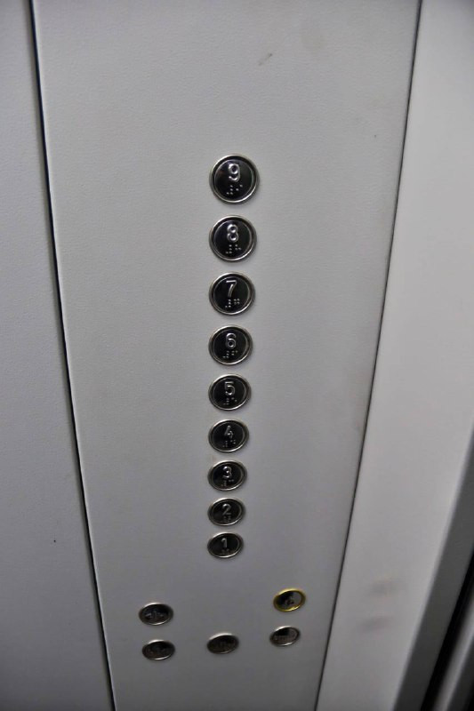 В текущем году в Невинномысске заменили 25 лифтов