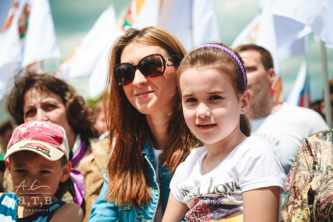 На Ставрополье окажут поддержку новорожденным участников СВО и их матерям