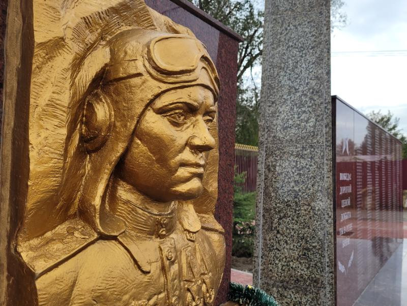 Мемориал герою СССР отремонтировали в селе Благодарненского округа