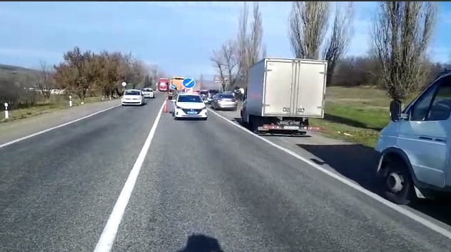 Часть дороги на подъезде к Ставрополю перекрыли на время ремонта