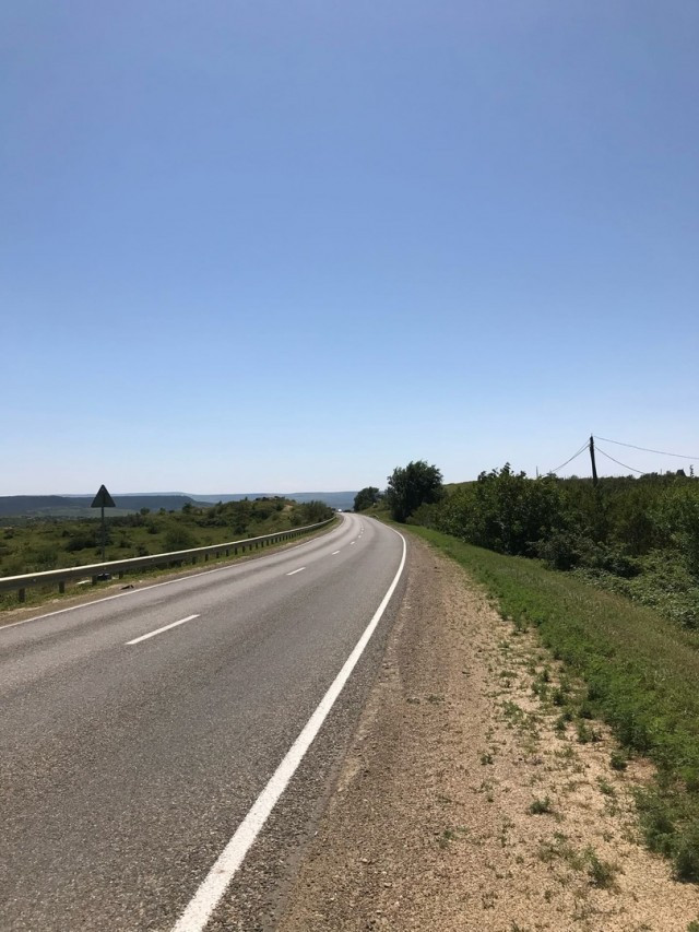 10 км региональных дорог обновили в Труновском округе в 2022 году