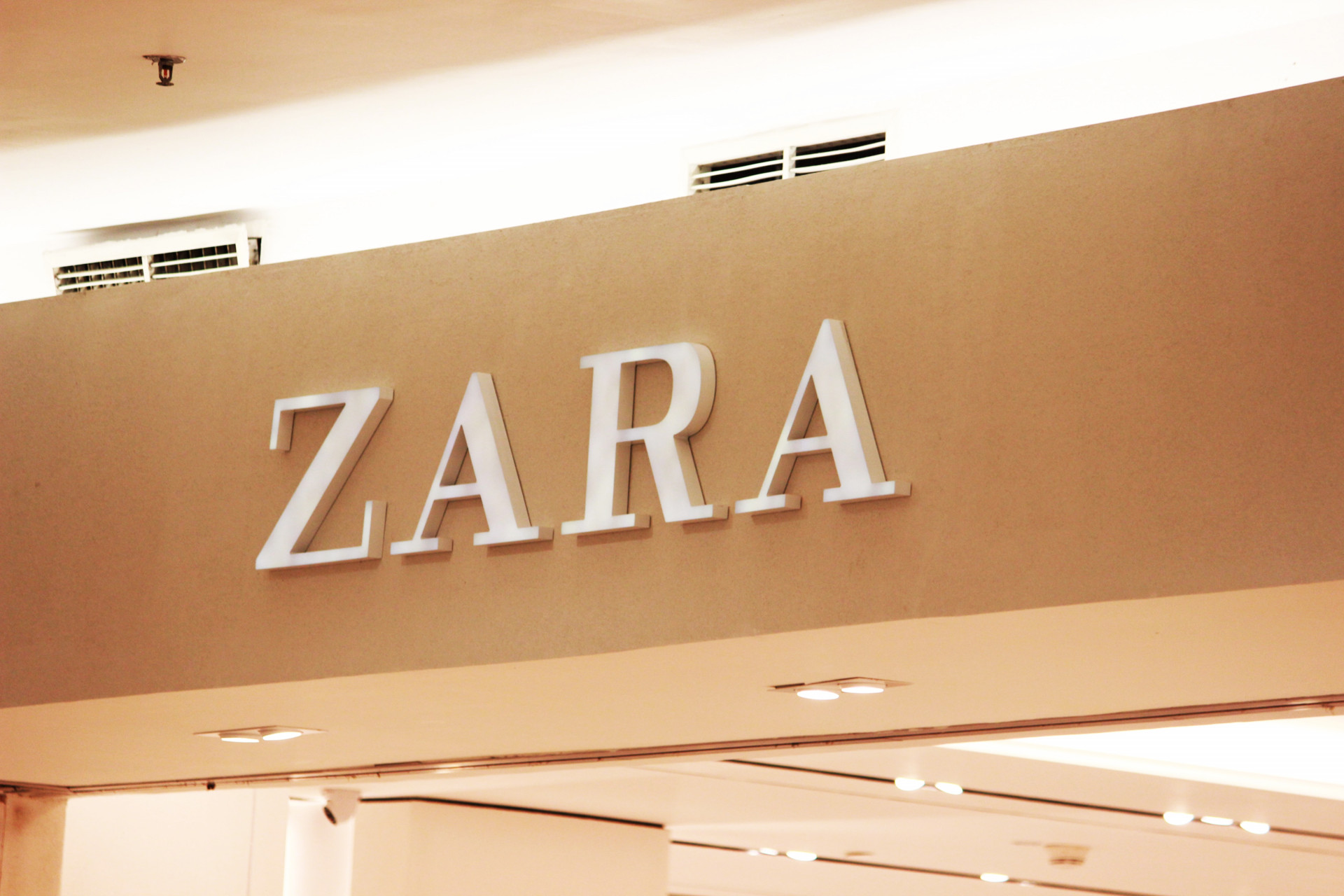 Новая мода заменит в Ставрополе бренды Zara, Pull & Bear, Bershka и Stradivarius