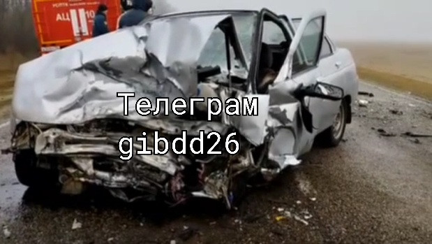 В результате лобового столкновения в Курском округе погиб водитель одного из автомобилей