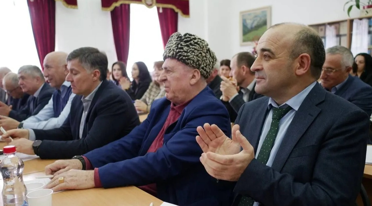 Международный диктант на языках народов КЧР транслировался более чем на сотню площадок