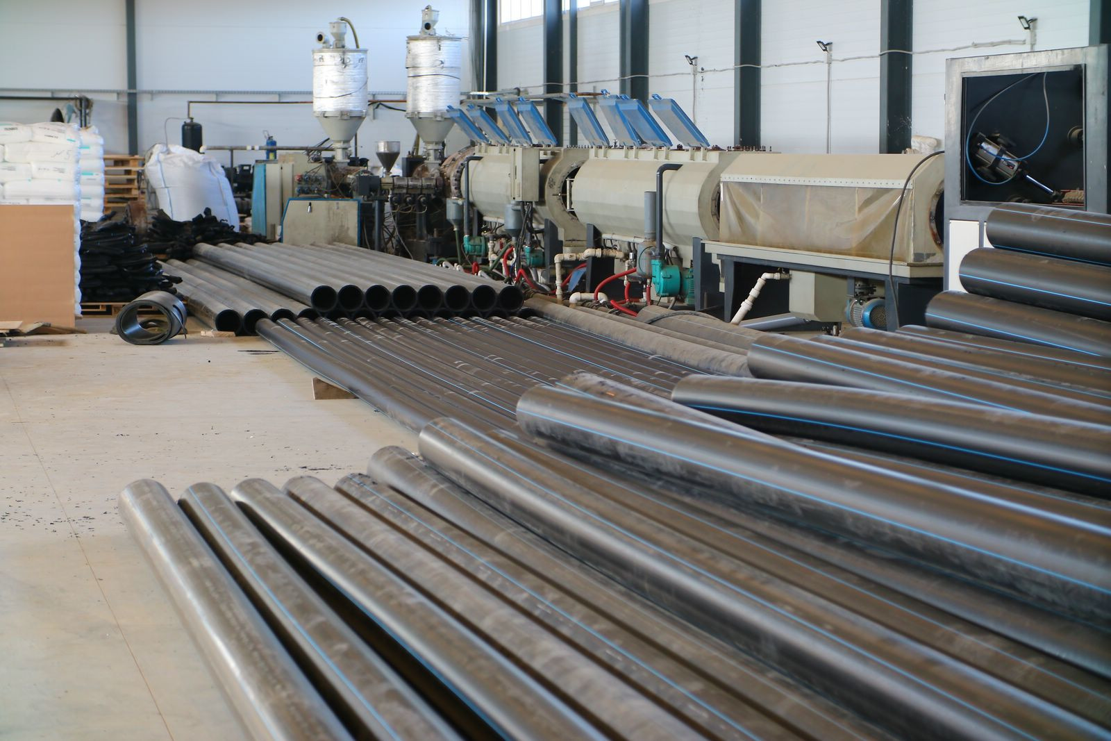 В Невинномысске построят новый комплекс завода по производству полиэтиленовых труб