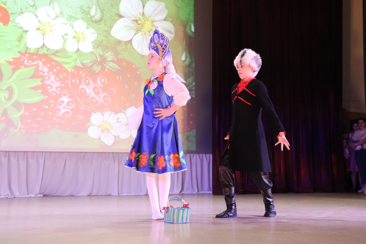 43 ребенка с ОВЗ приняли участие в творческом фестивале в Новоселицком округе