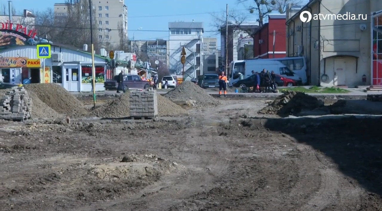 На улице Доваторцев в Ставрополе обустраивают новый 