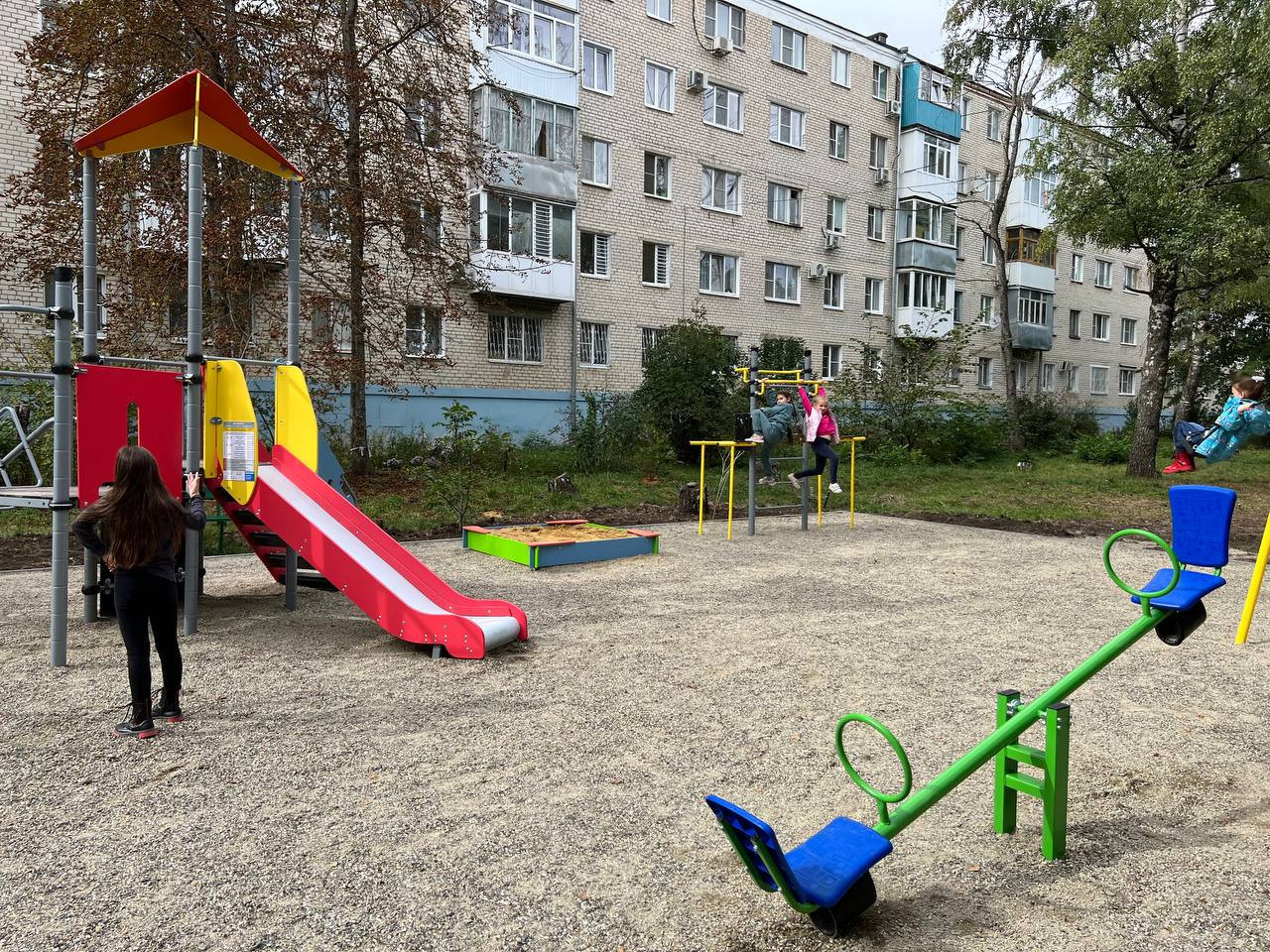 Губернатор Ставрополья поручил навести порядок на всех детских площадках в крае