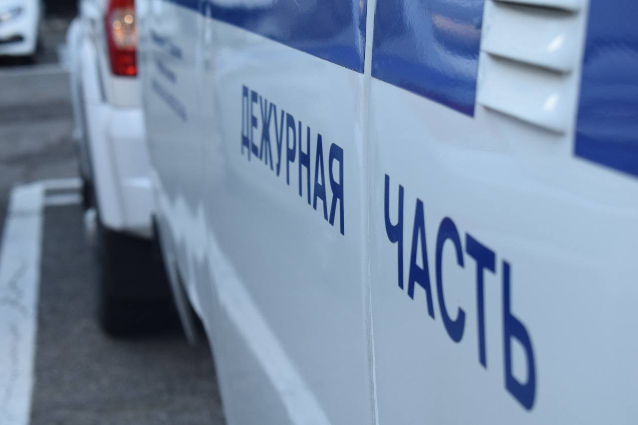 Двое ранее судимых граждан побили и ограбили жителя Ставрополя во время застолья