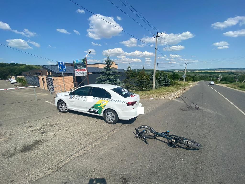 В Шпаковском округе автомобилист сбил подростка на велосипеде - АТВмедиа