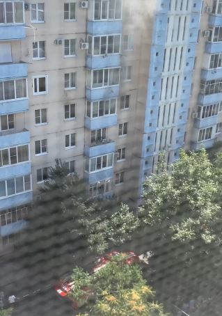 В Ставрополе загорелся балкон квартиры в девятиэтажке на улице Гризодубовой