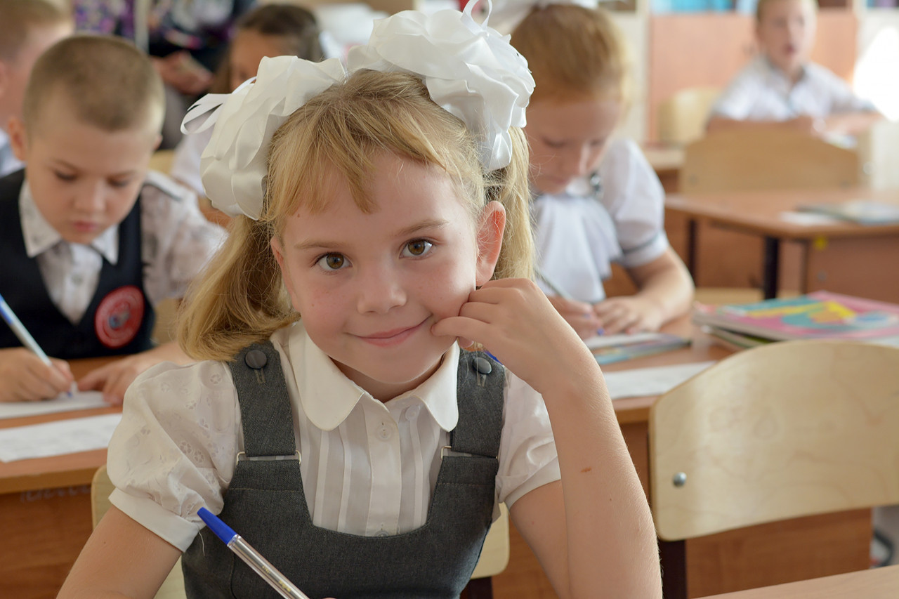 От А до Я: 31 первый класс образовался в одной из школ Краснодара