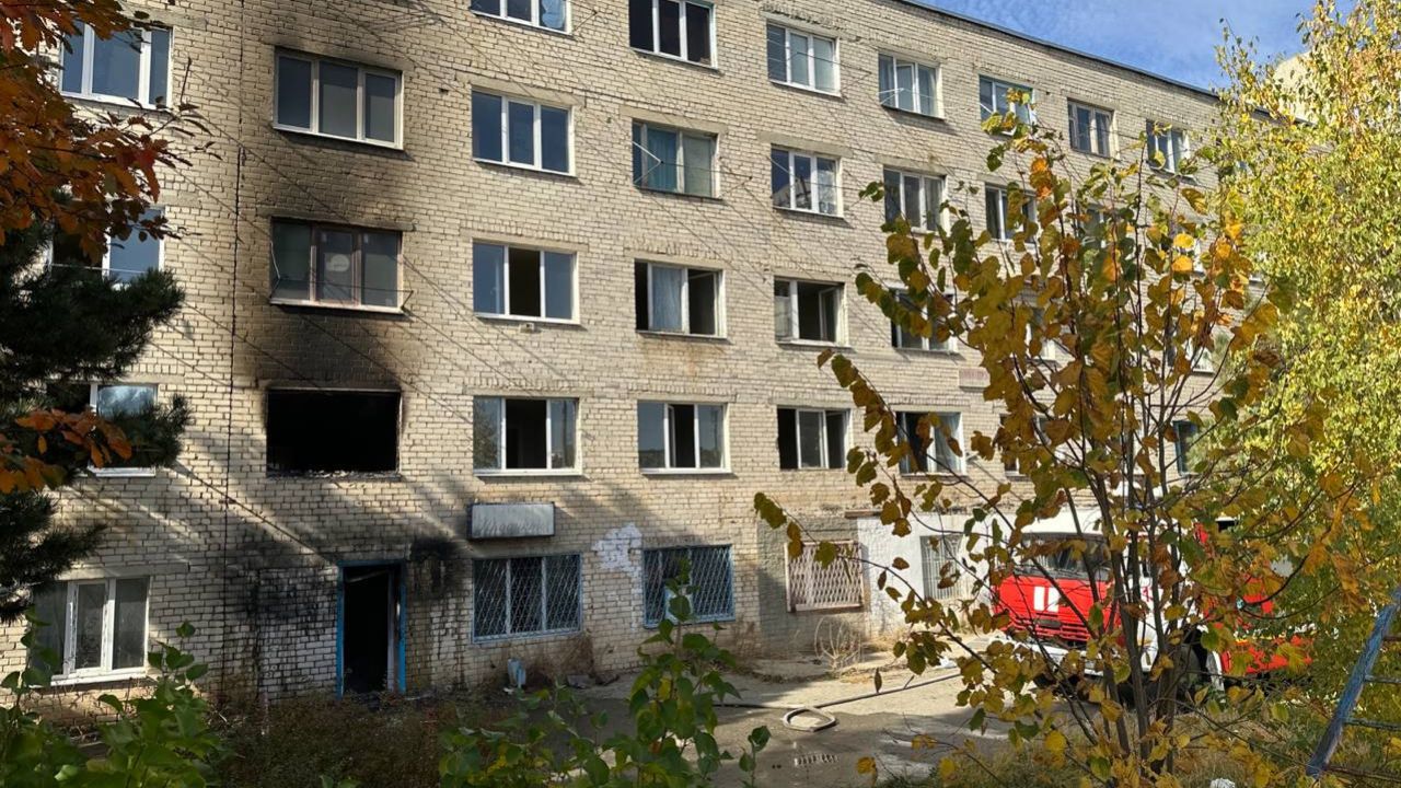 Пожар в общежитии на ул. Бруснева в Ставрополе потушили | 23.10.2023 |  Ставрополь - БезФормата