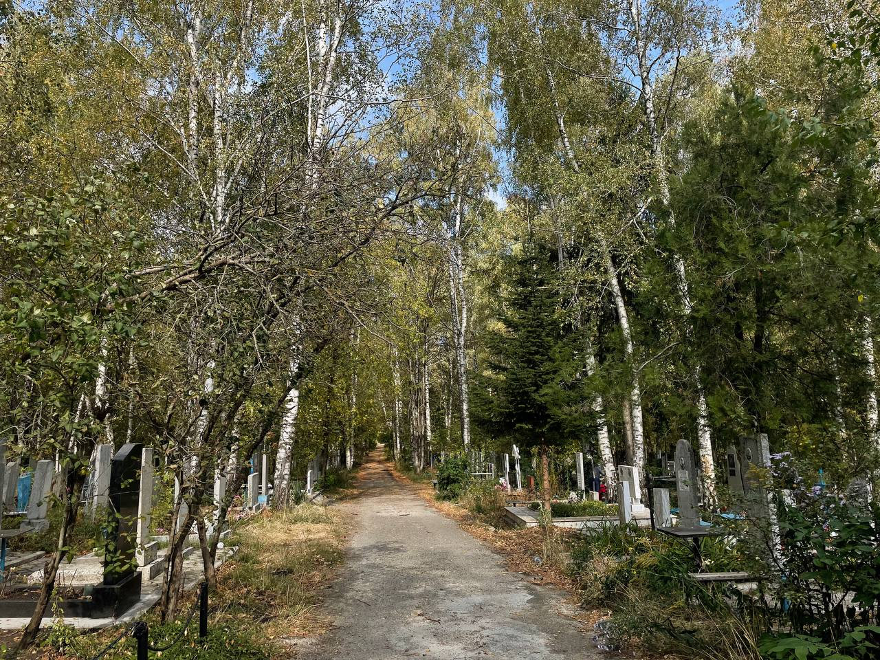 В Ставрополе на неделю запретят проезд по 4 городским кладбищам