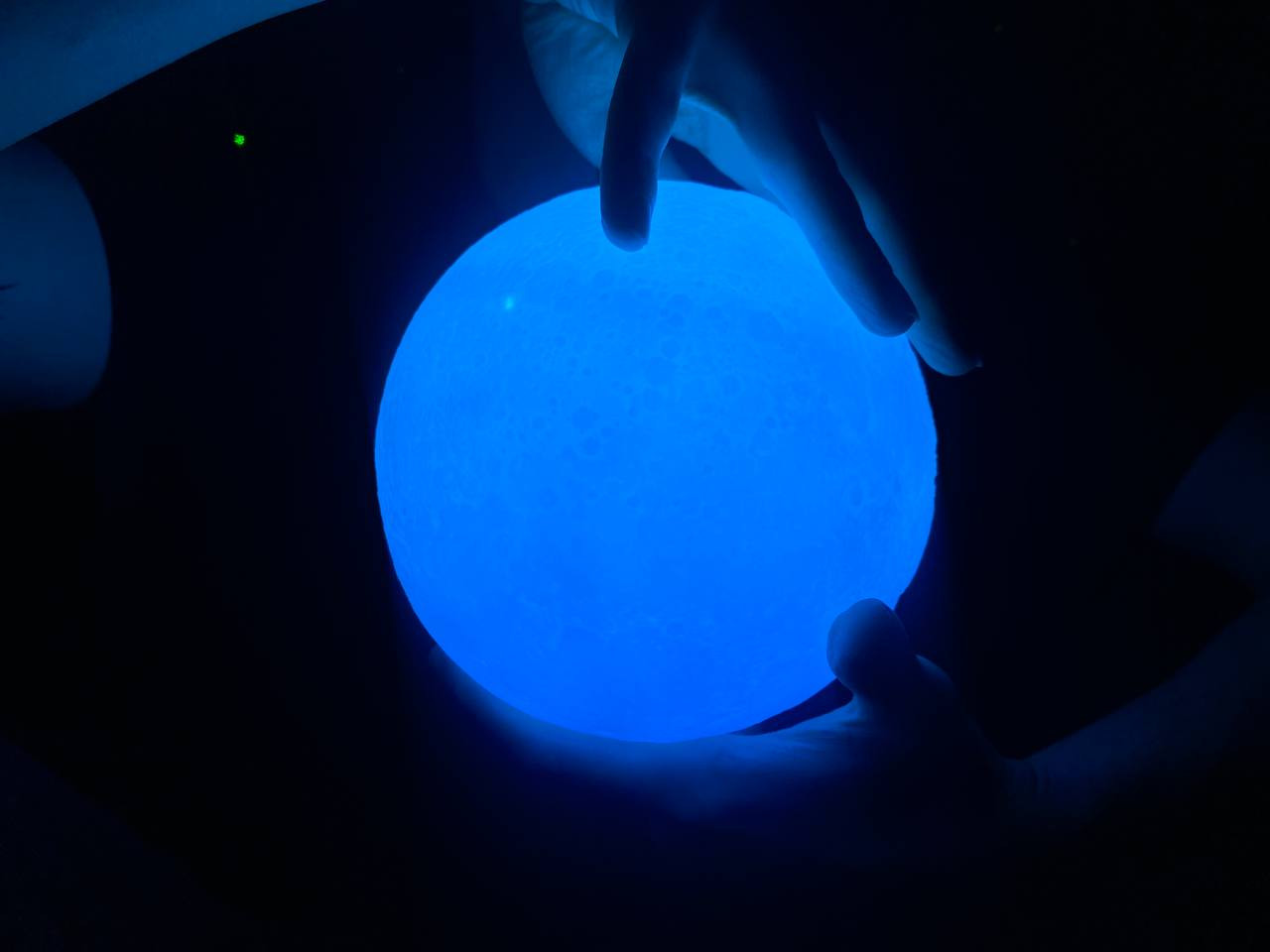 Гороскоп для Львов на май 2025