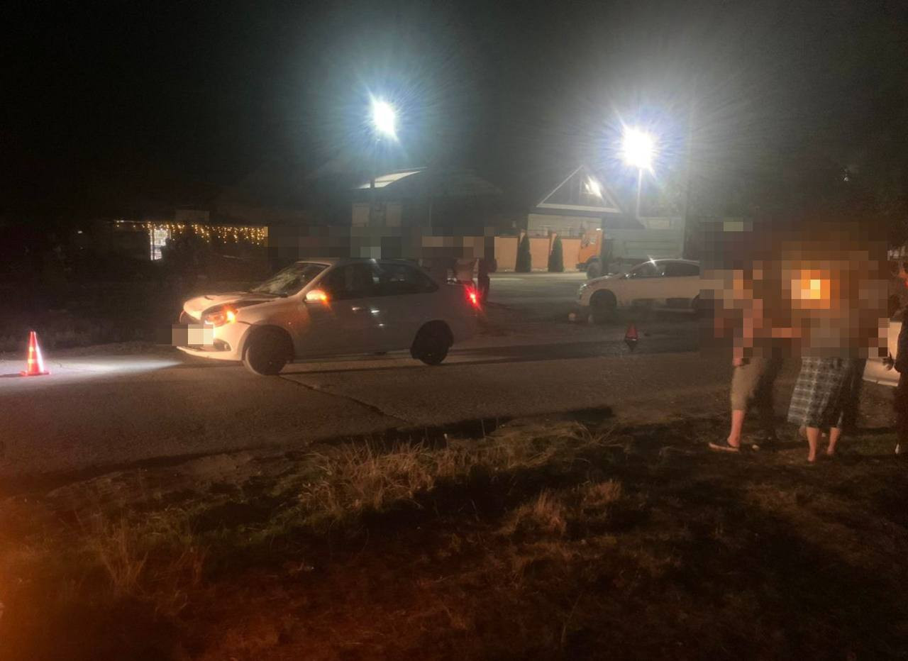 70-летняя женщина погибла в карете скорой помощи после ДТП в селе Канглы