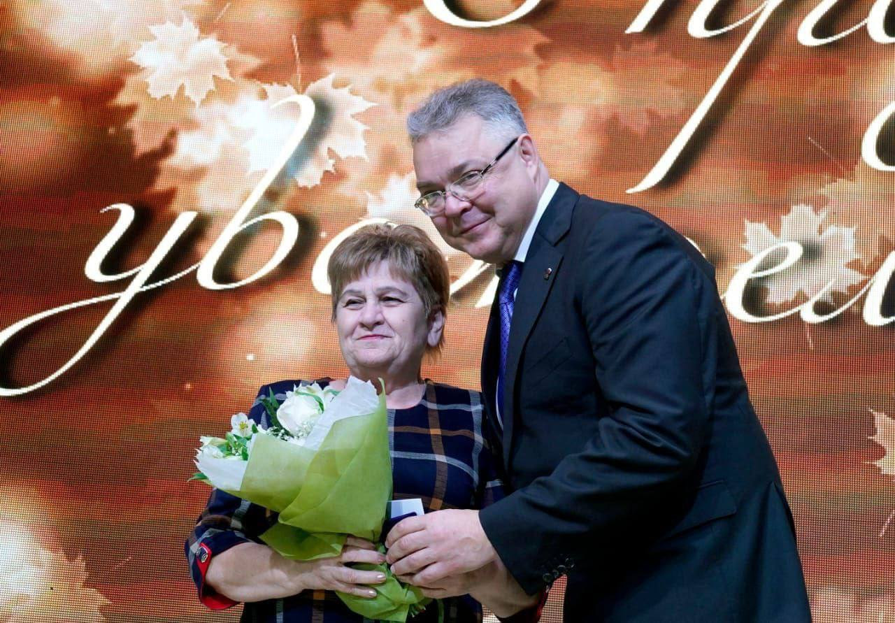 На Ставрополье учреждено почетное звание «Заслуженный работник образования региона»