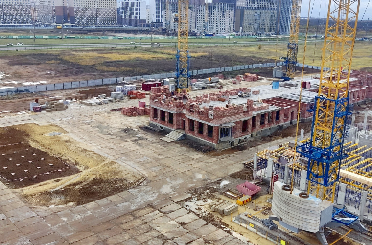 Новую школу с бассейнами и зонами отдыха строят на Юге Ставрополя Новую школу с бассейнами и зонами отдыха строят на Юге Ставрополя