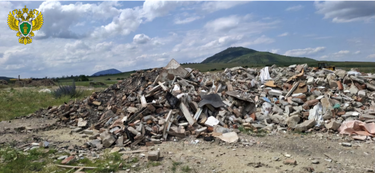 Крупную свалку обнаружили в особо охраняемой зоне Кавминвод Крупную свалку обнаружили в особо охраняемой зоне Кавминвод